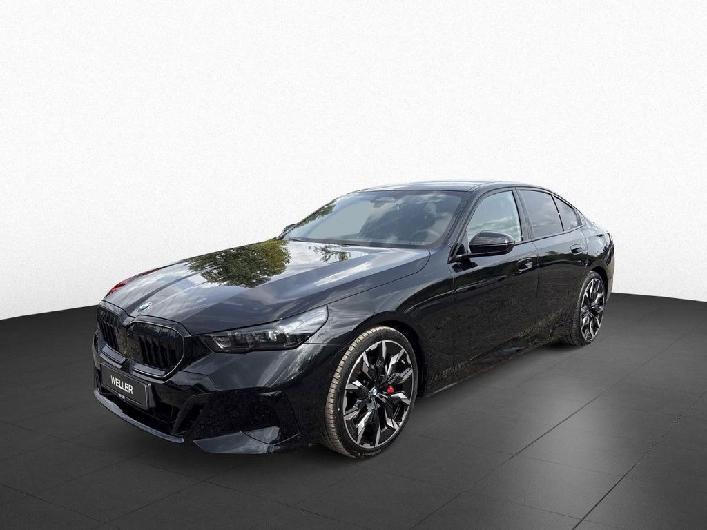 BMW 540 2025 г. Чёрный, пробег 23288 км