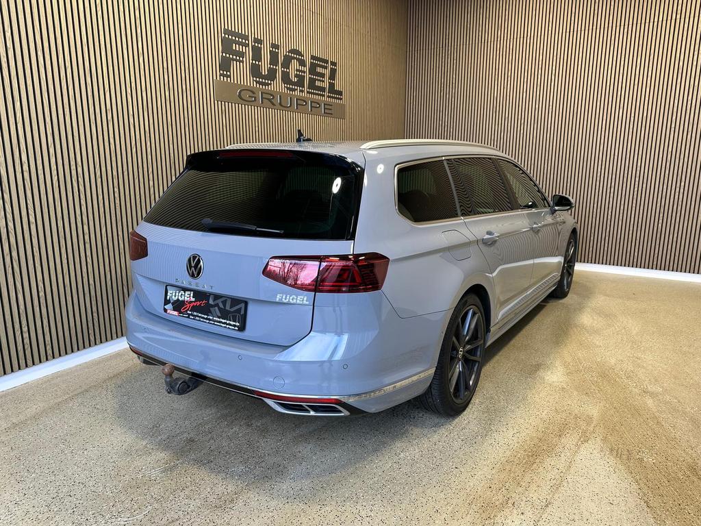 Volkswagen PASSAT VARIANT 2023 г. Серый, пробег 33860 км
