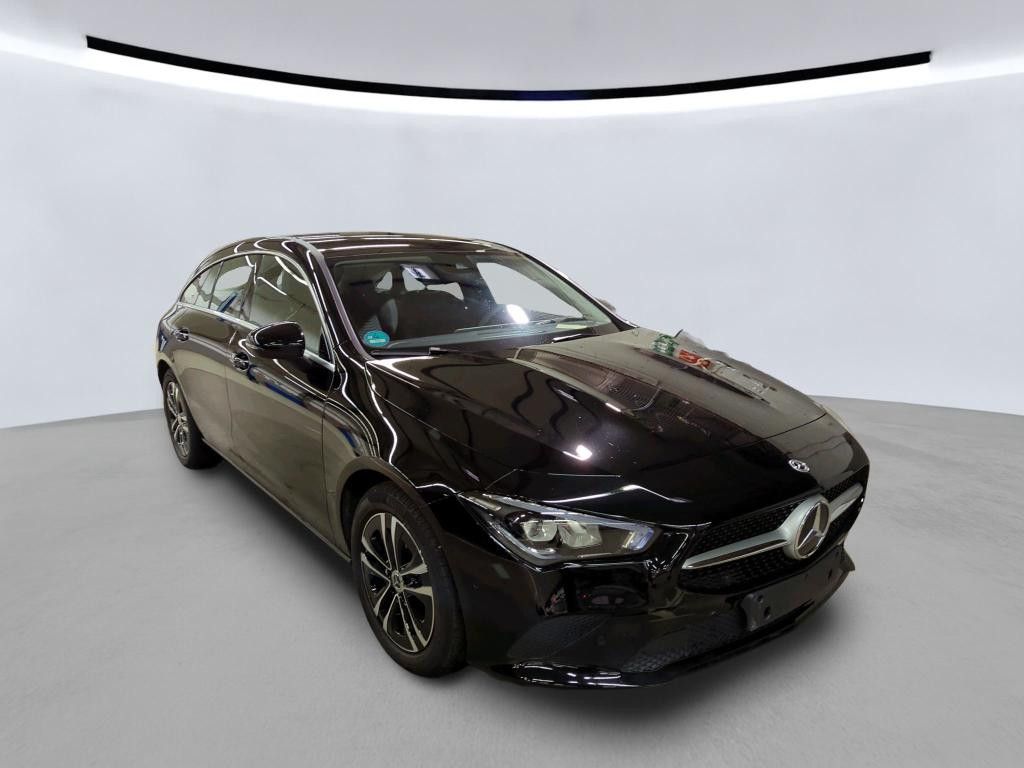 Mercedes-Benz CLA 200 SHOOTING BRAKE 2023 г. Чёрный, пробег 57376 км