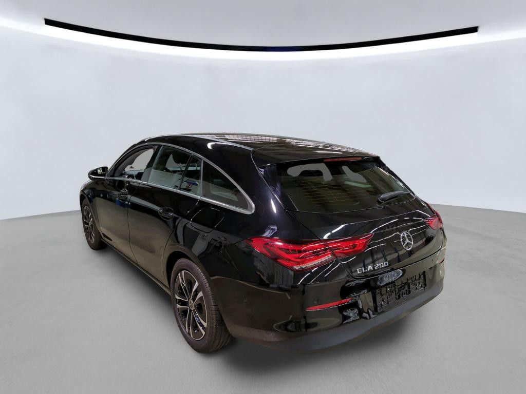 Mercedes-Benz CLA 200 SHOOTING BRAKE 2023 г. Чёрный, пробег 57376 км