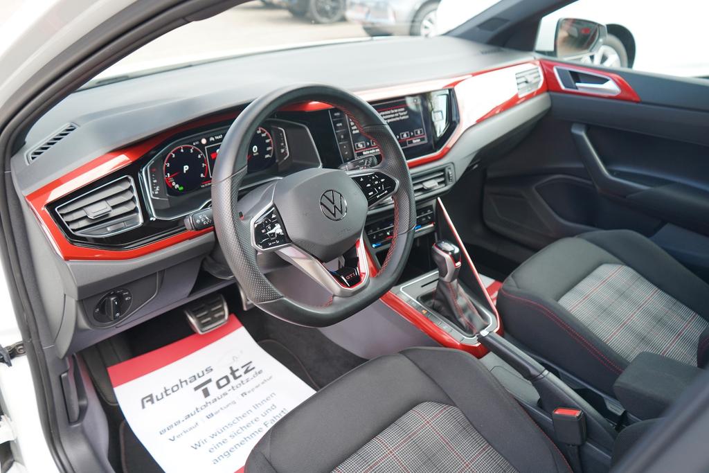 Volkswagen Polo 2022 г. Белый, пробег 51750 км