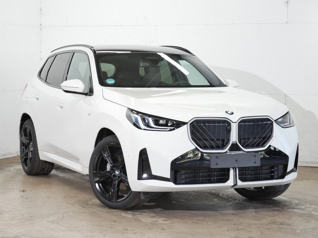 BMW X3 2026 г. Белый, пробег 15200 км