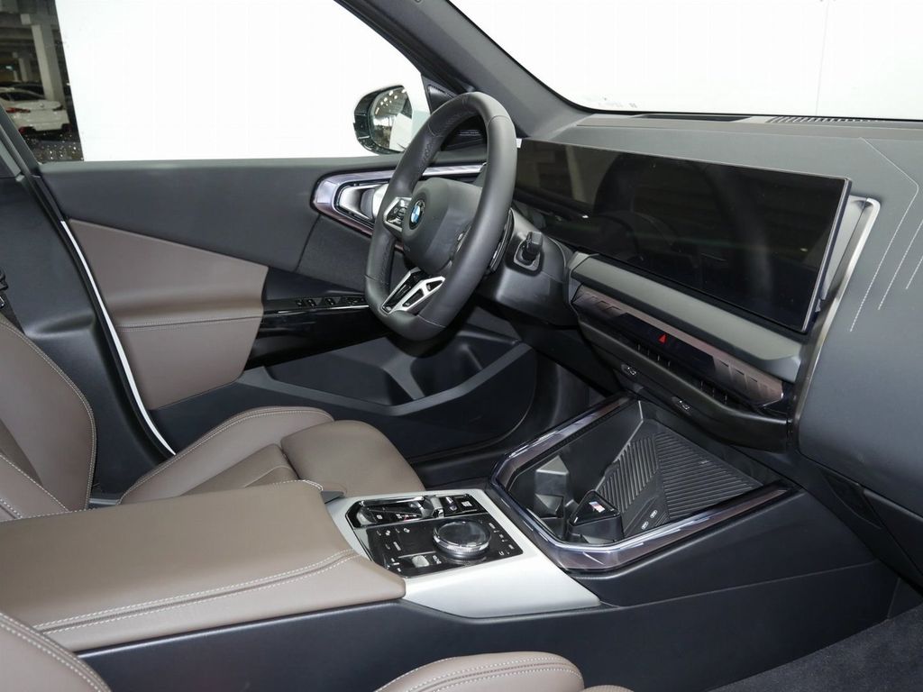 BMW X3 2026 г. Белый, пробег 15200 км