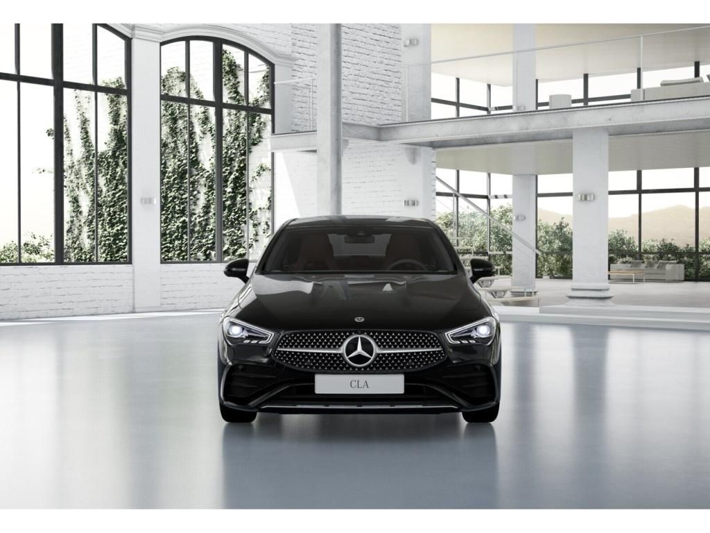 Mercedes-Benz CLA 200 2025 г. Чёрный, пробег 29817 км