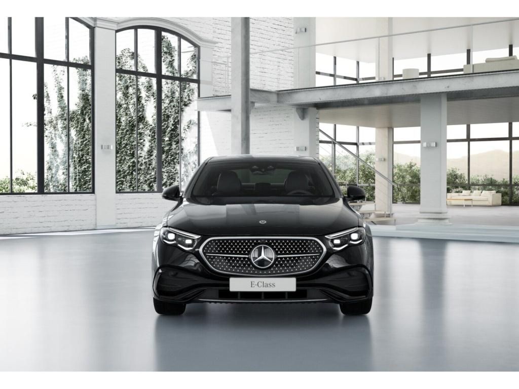 Mercedes-Benz E 200 2025 г. Чёрный, пробег 17931 км