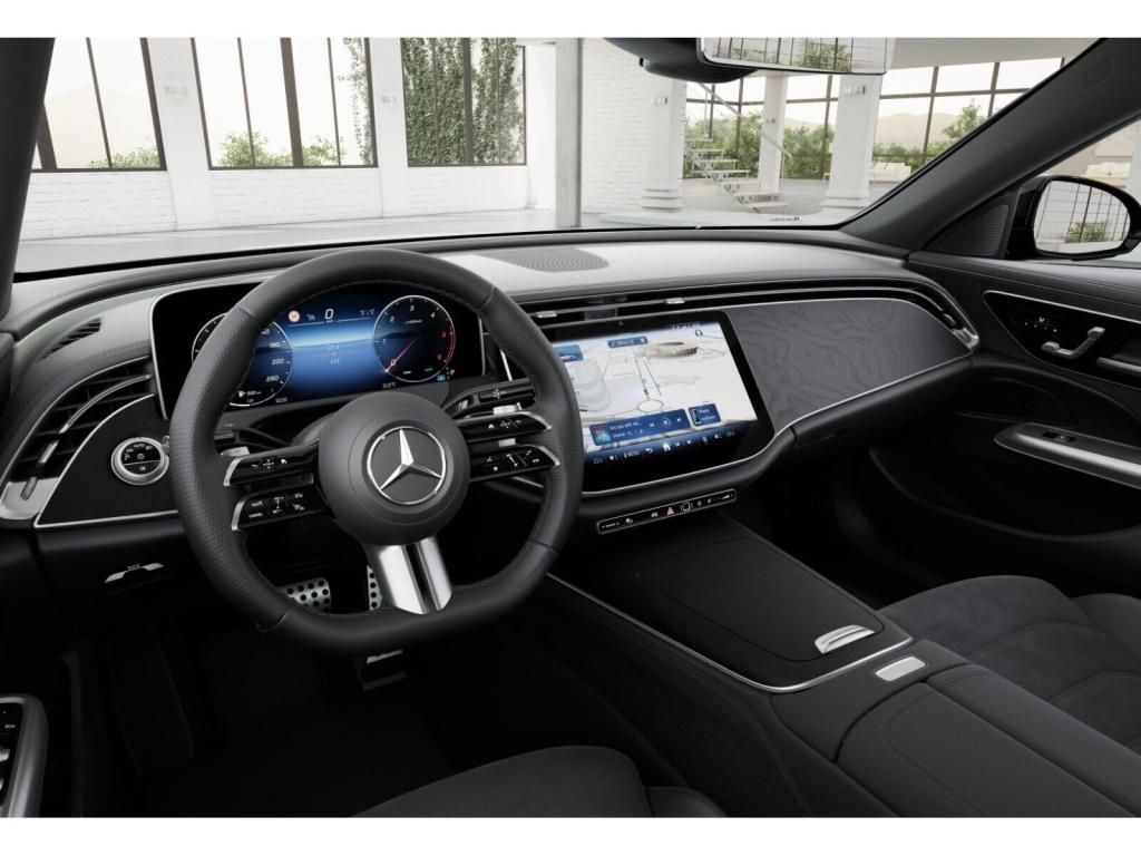 Mercedes-Benz E 200 2025 г. Чёрный, пробег 17931 км