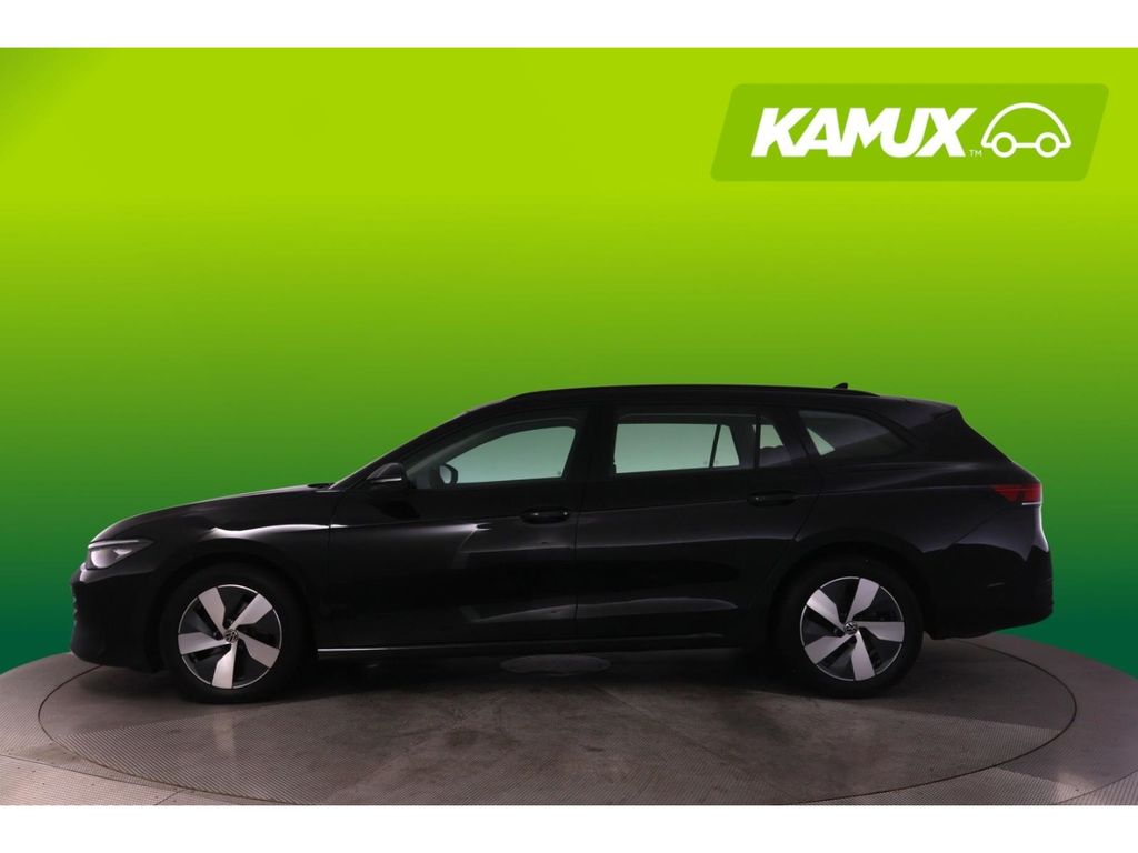 Volkswagen PASSAT VARIANT 2025 г. Чёрный, пробег 54144 км