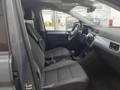 Volkswagen Touran 2026 г. Серый, пробег 27443 км