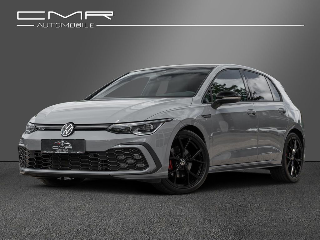 Volkswagen Golf 2024 г. Серый, пробег 50000 км