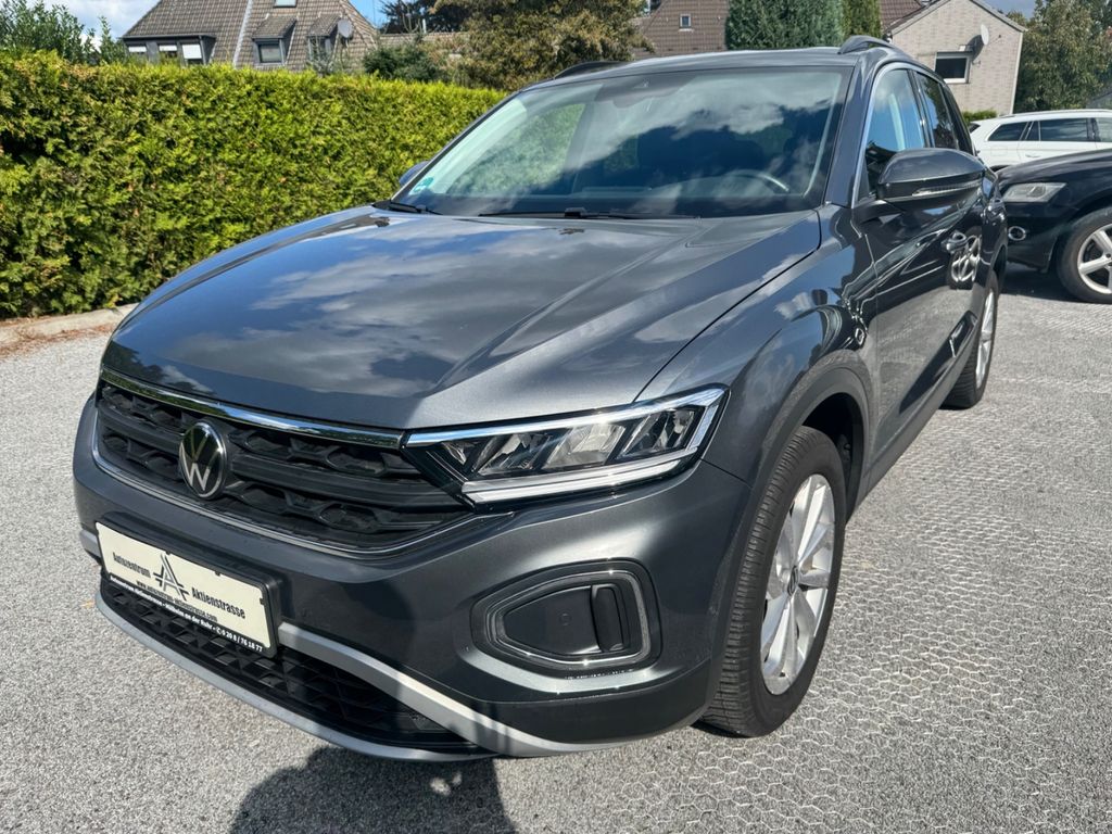 Volkswagen T-Roc 2022 г. Серый, пробег 40713 км