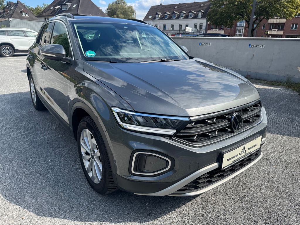 Volkswagen T-Roc 2022 г. Серый, пробег 40713 км