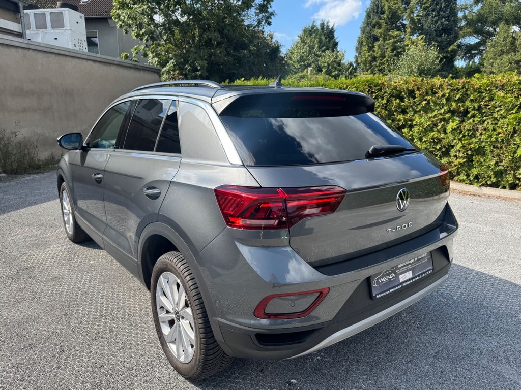 Volkswagen T-Roc 2022 г. Серый, пробег 40713 км