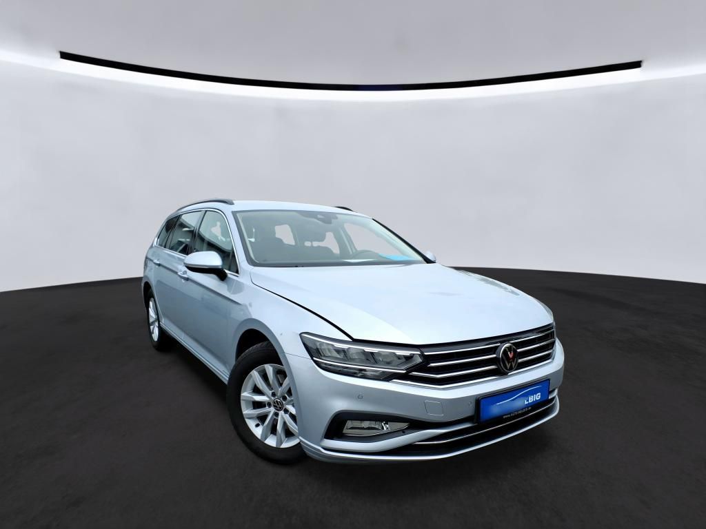 Volkswagen PASSAT VARIANT 2023 г. Серый, пробег 55179 км