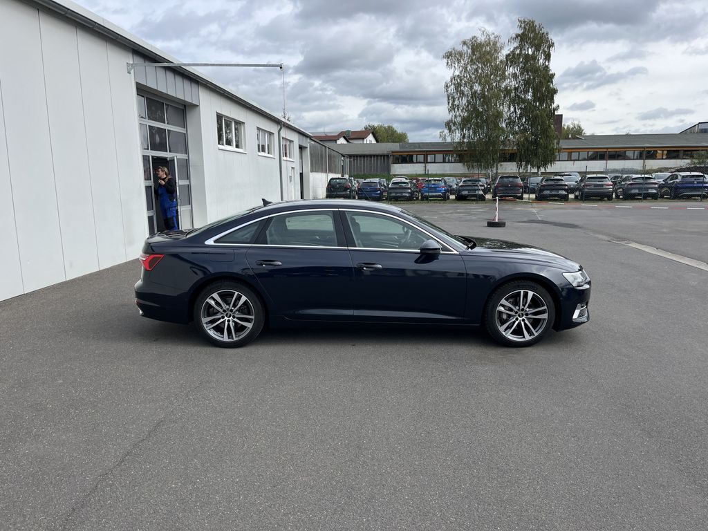 Audi A6 2023 г. Синий, пробег 55187 км