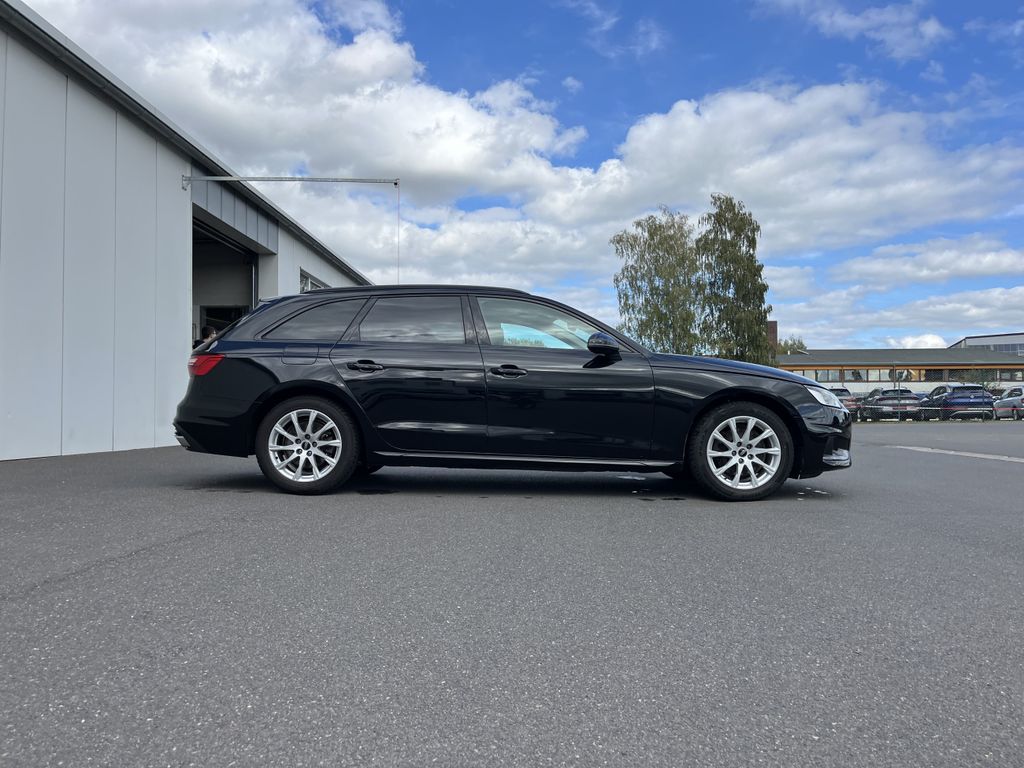 Audi A4 2023 г. Чёрный, пробег 48065 км