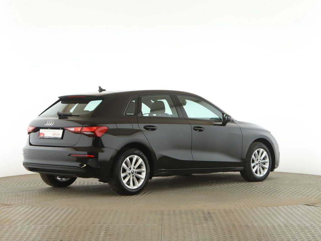 Audi A3 2023 г. Чёрный, пробег 48779 км