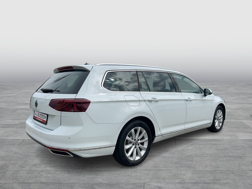 Volkswagen PASSAT VARIANT 2022 г. Белый, пробег 24500 км
