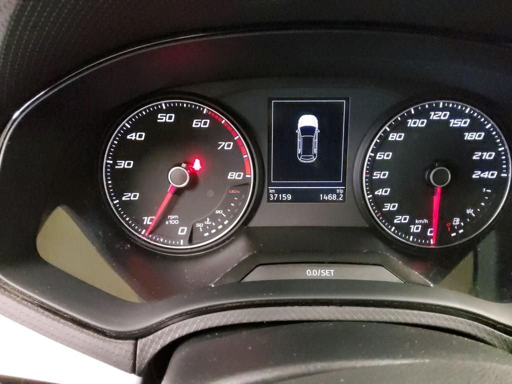 SEAT Arona 2022 г. Белый, пробег 37159 км
