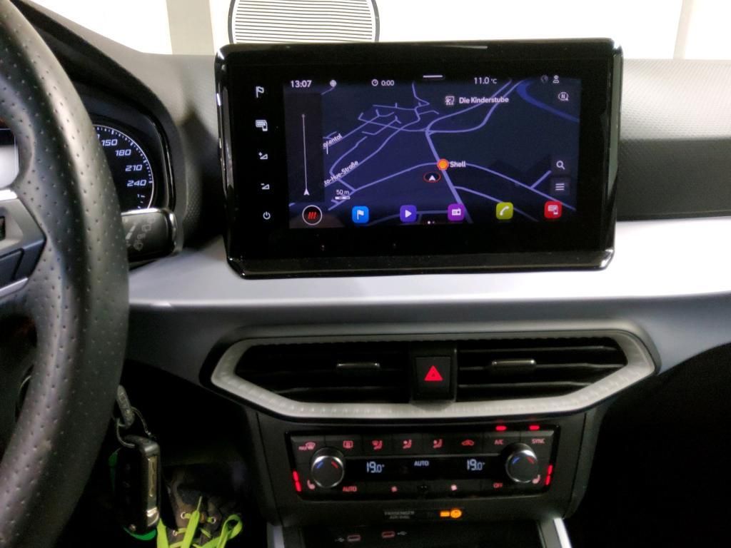 SEAT Arona 2022 г. Белый, пробег 37159 км