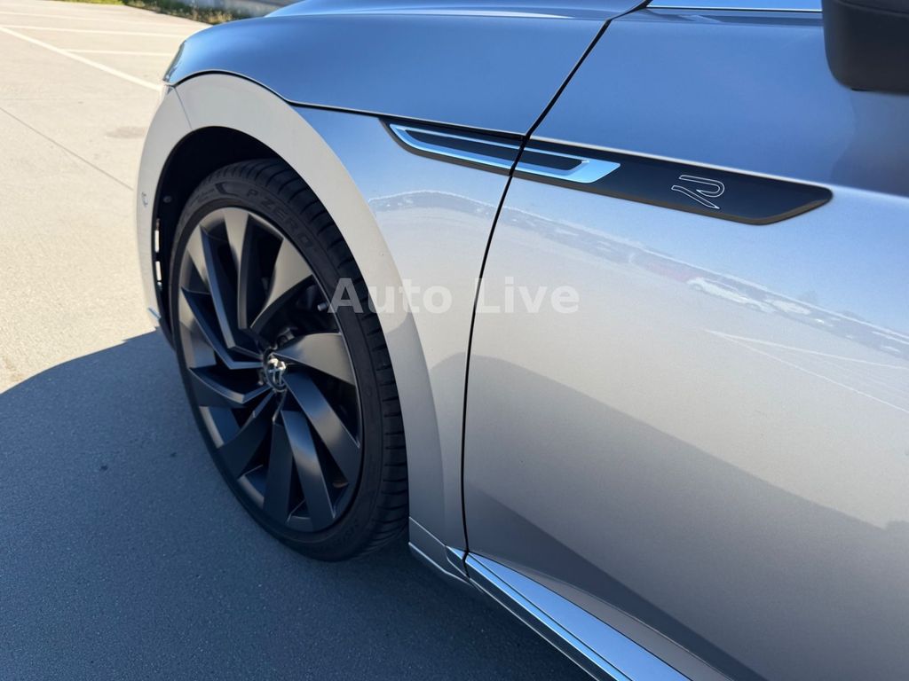 Volkswagen Arteon 2023 г. Серебристый, пробег 52300 км