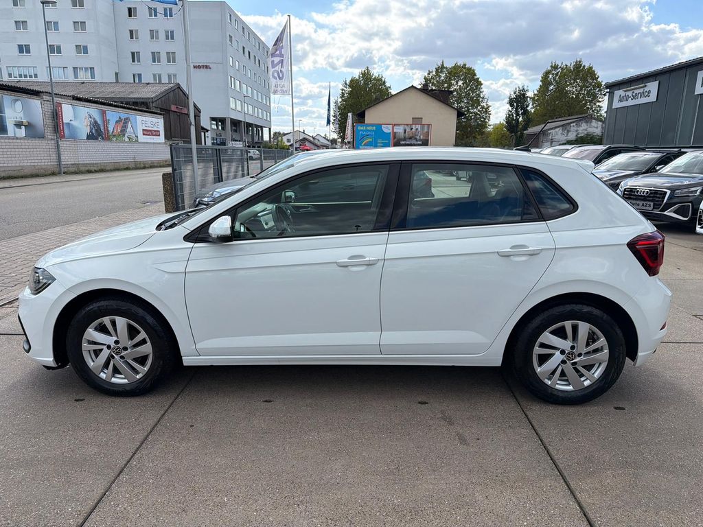 Volkswagen Polo 2022 г. Белый, пробег 58200 км