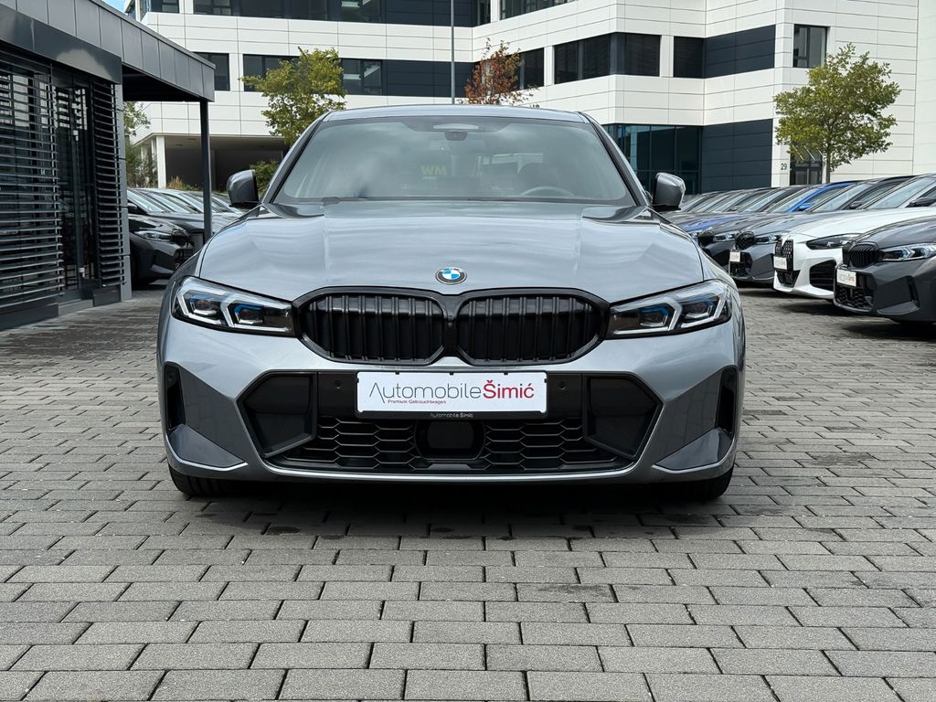 BMW 320 2024 г. Серый, пробег 39900 км