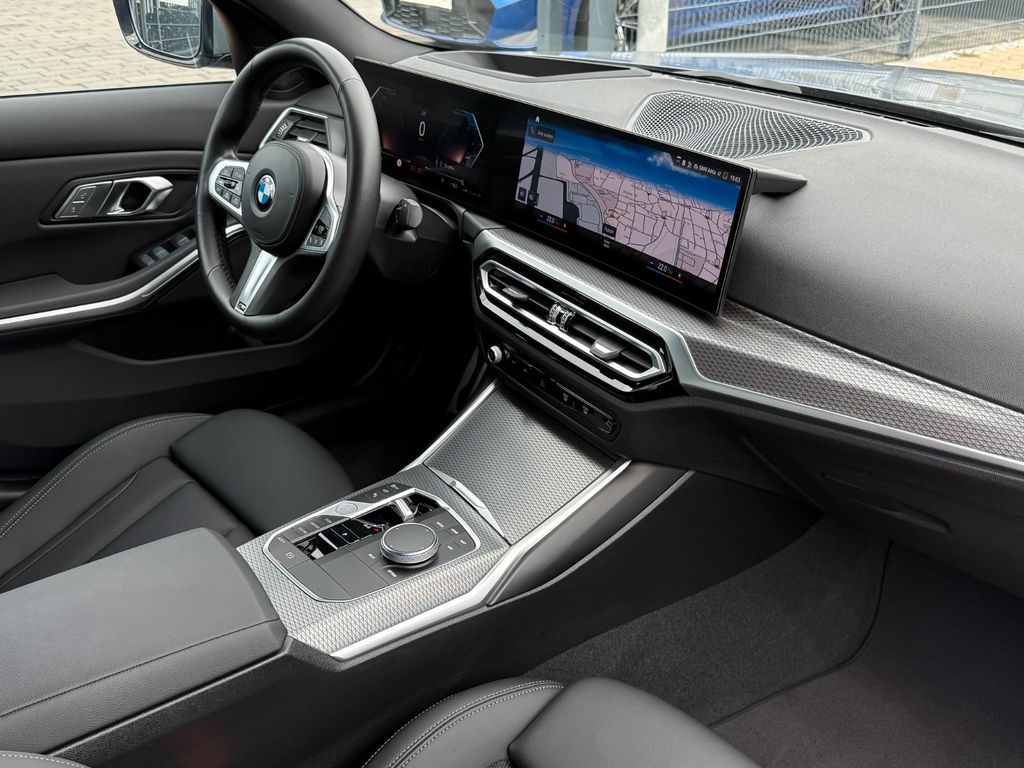 BMW 320 2024 г. Серый, пробег 39900 км