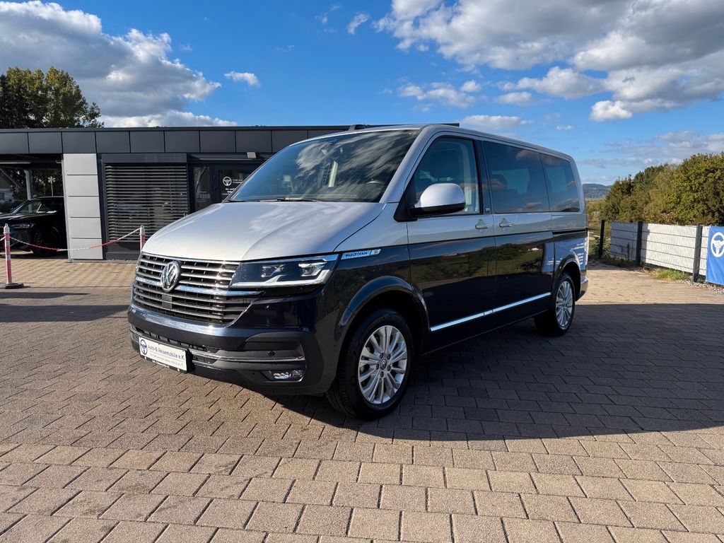 Volkswagen T6 MULTIVAN 2022 г. Синий, пробег 53000 км
