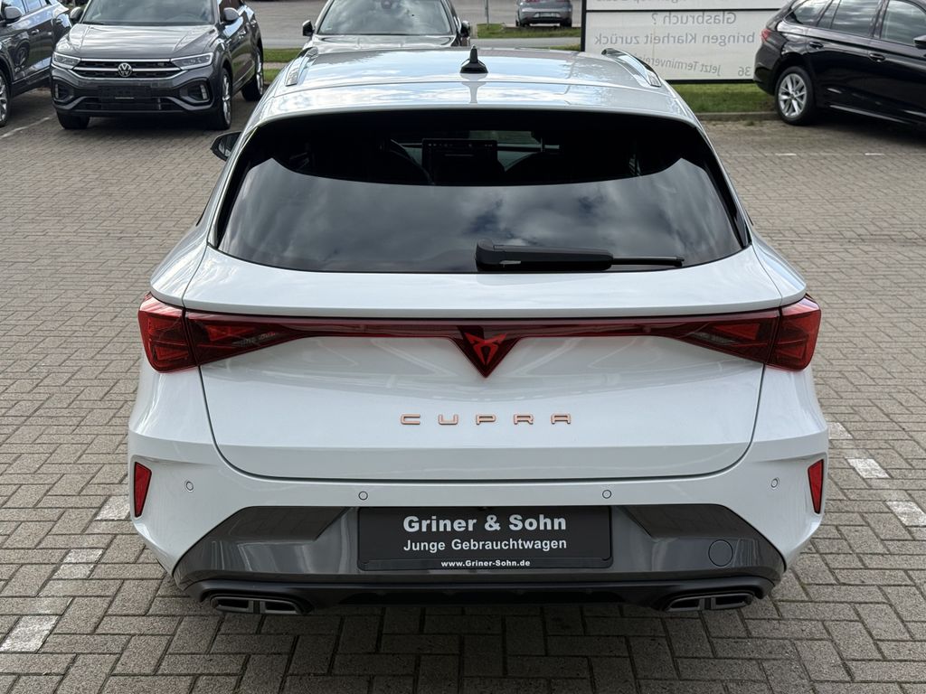 Cupra Leon 2025 г. Белый, пробег 35275 км