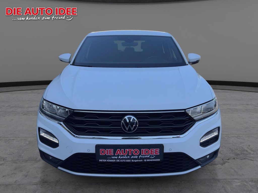 Volkswagen T-Roc 2022 г. Белый, пробег 37950 км