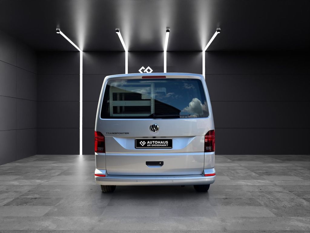 Volkswagen 8 series 2021 г. Серебристый, пробег 28300 км