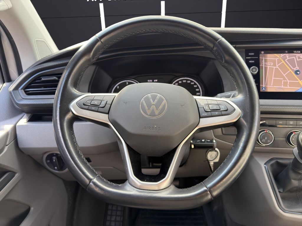 Volkswagen 8 series 2021 г. Серебристый, пробег 28300 км