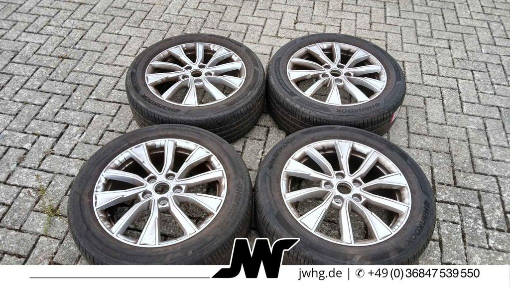 Volkswagen T7 MULTIVAN 2023 г. Белый, пробег 39600 км