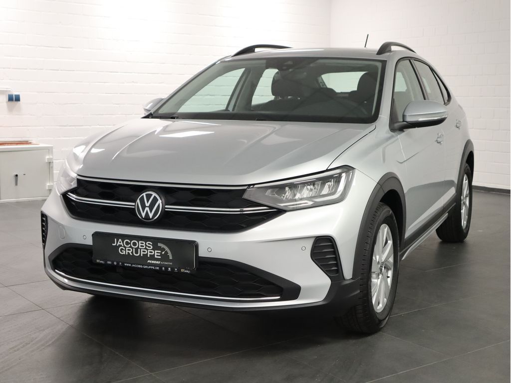 Volkswagen Taigo 2023 г. Серебристый, пробег 53530 км