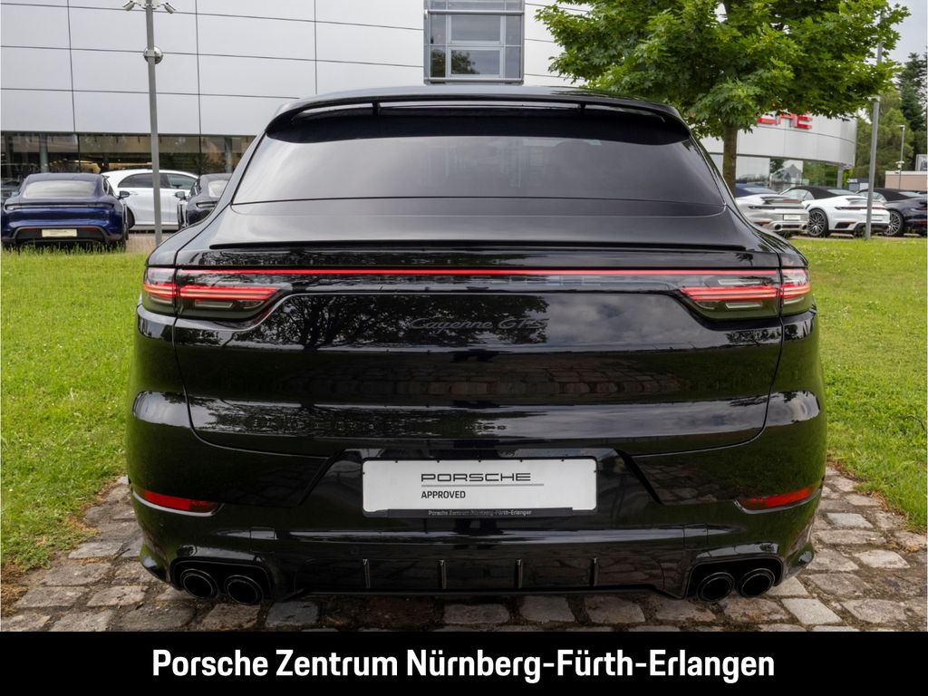Porsche Cayenne 2023 г. Чёрный, пробег 36900 км