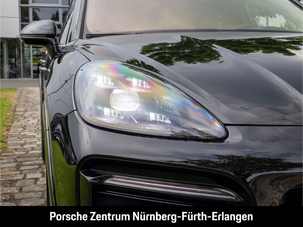 Porsche Cayenne 2023 г. Чёрный, пробег 36900 км