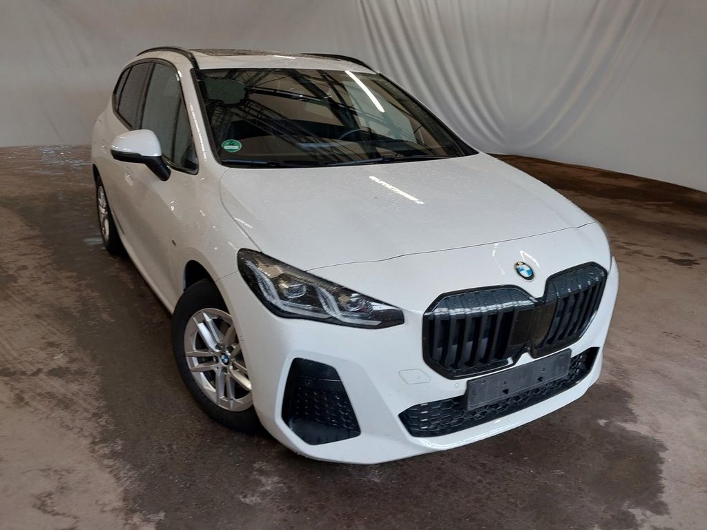BMW 218 2024 г. Белый, пробег 51200 км