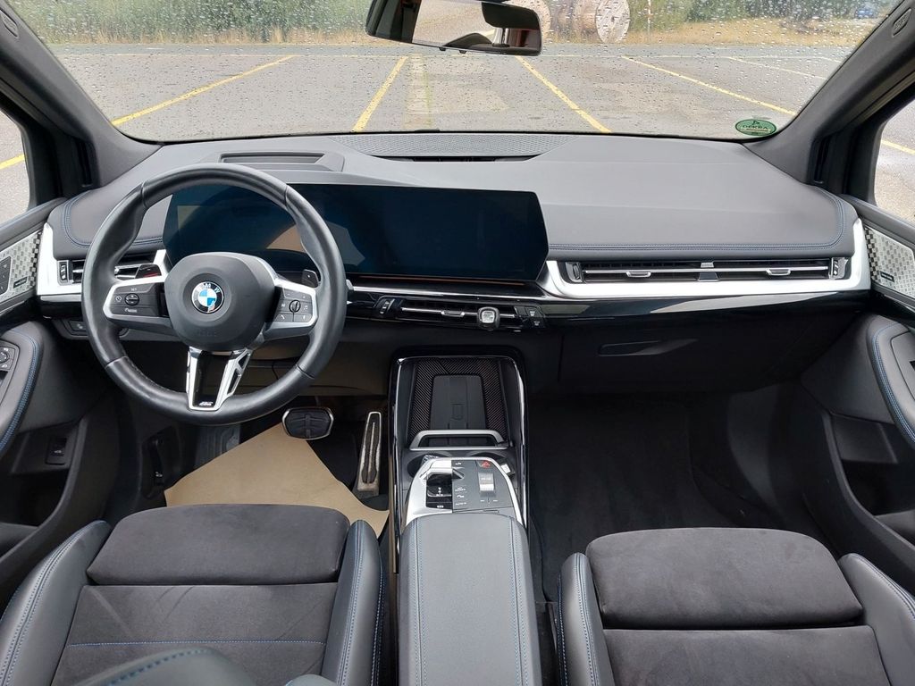 BMW 218 2024 г. Белый, пробег 51200 км