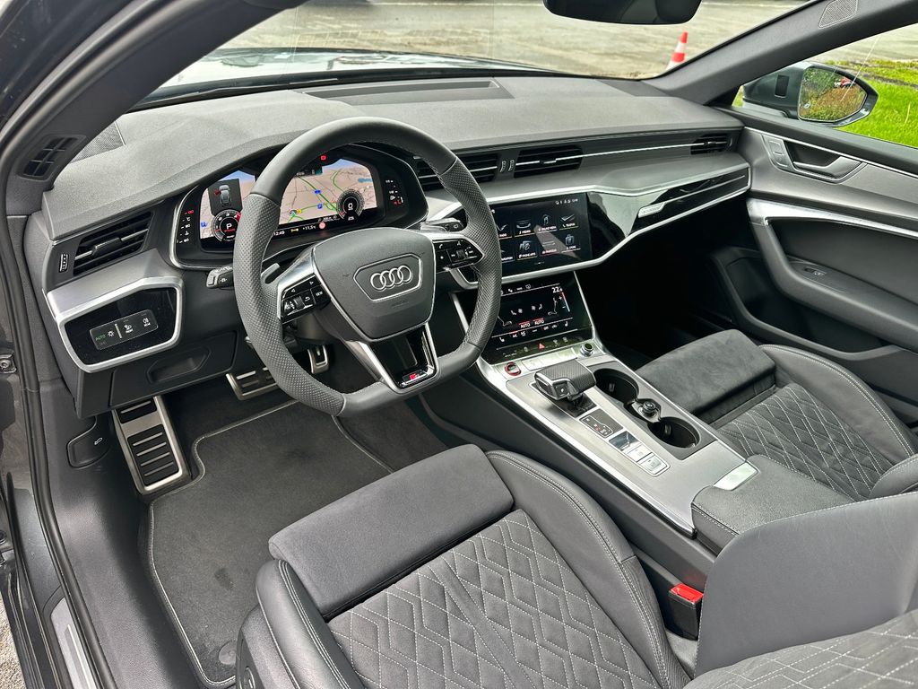 Audi S6 2025 г. Серый, пробег 14290 км