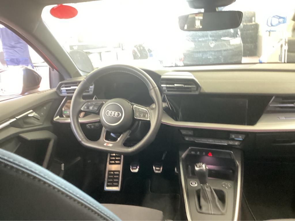 Audi A3 2022 г. Красный, пробег 52350 км