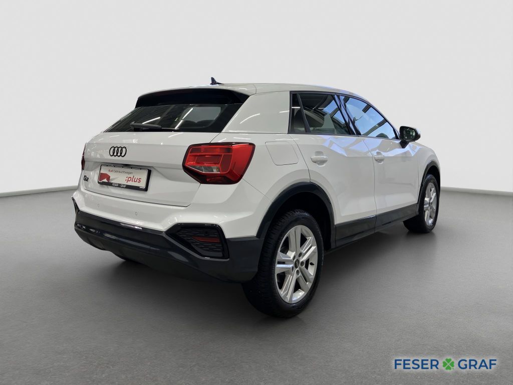 Audi Q2 2024 г. Белый, пробег 40290 км