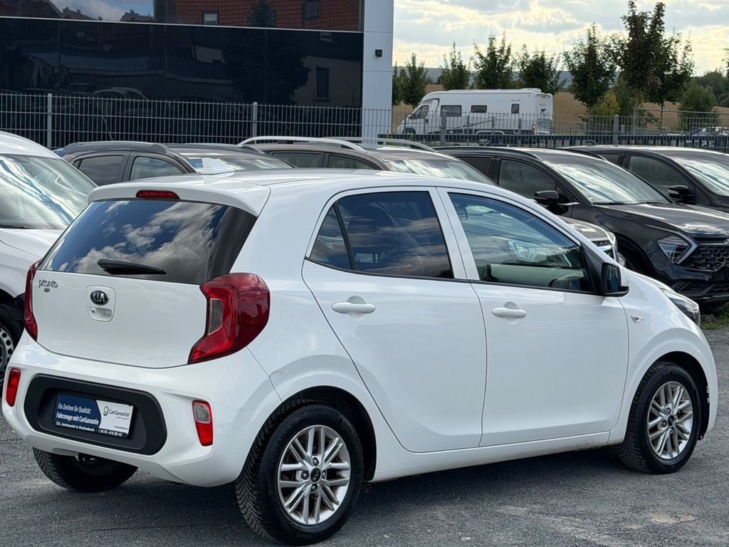 Kia Picanto 2021 г. Белый, пробег 58182 км