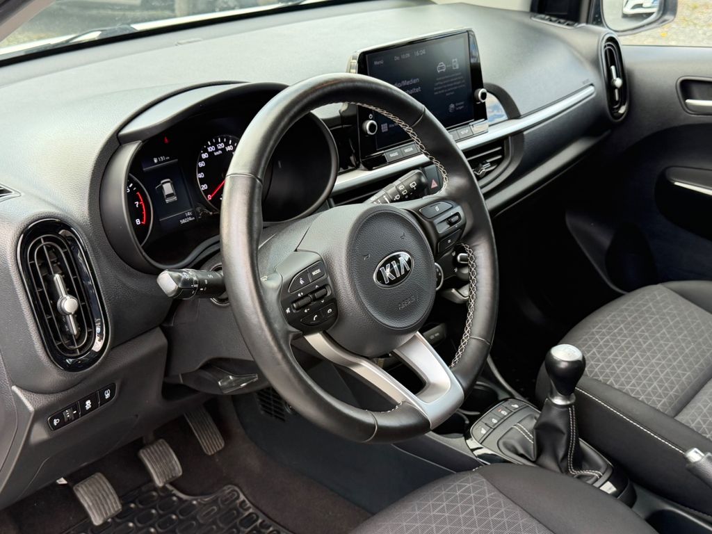 Kia Picanto 2021 г. Белый, пробег 58182 км
