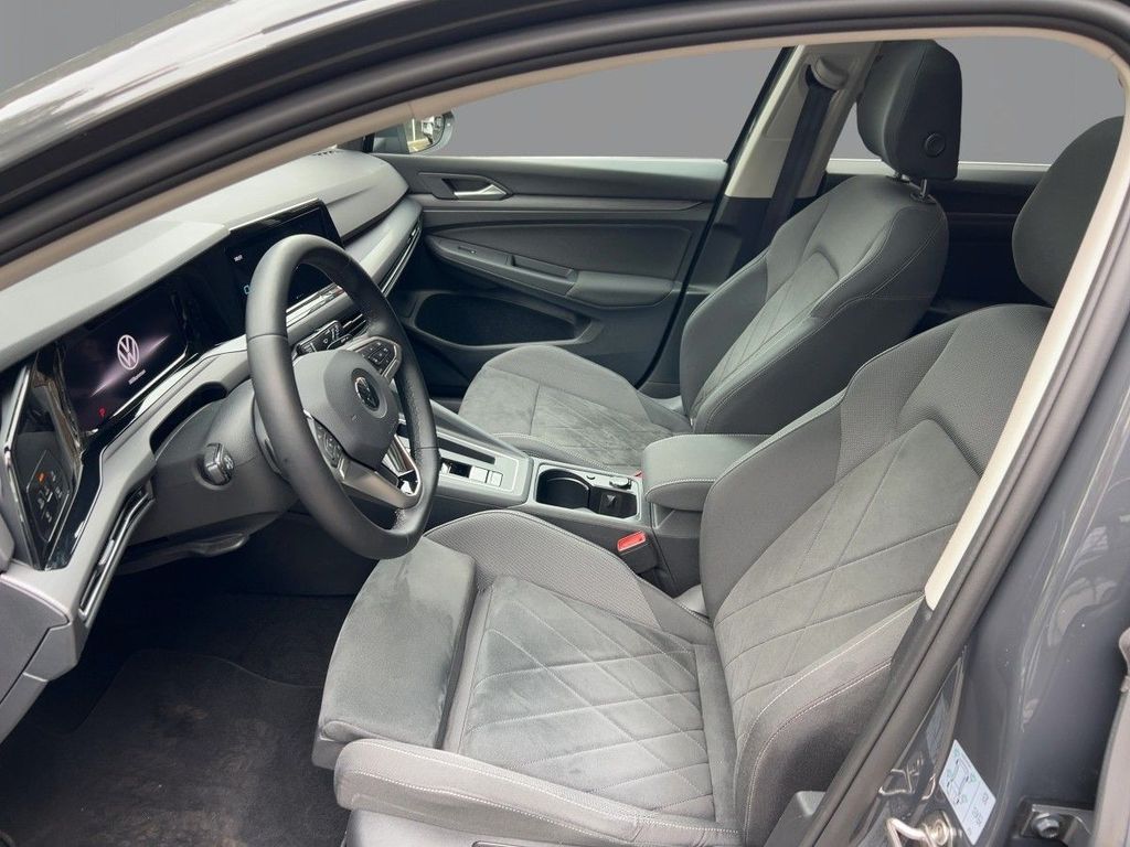 Volkswagen Golf 2022 г. Серый, пробег 29583 км