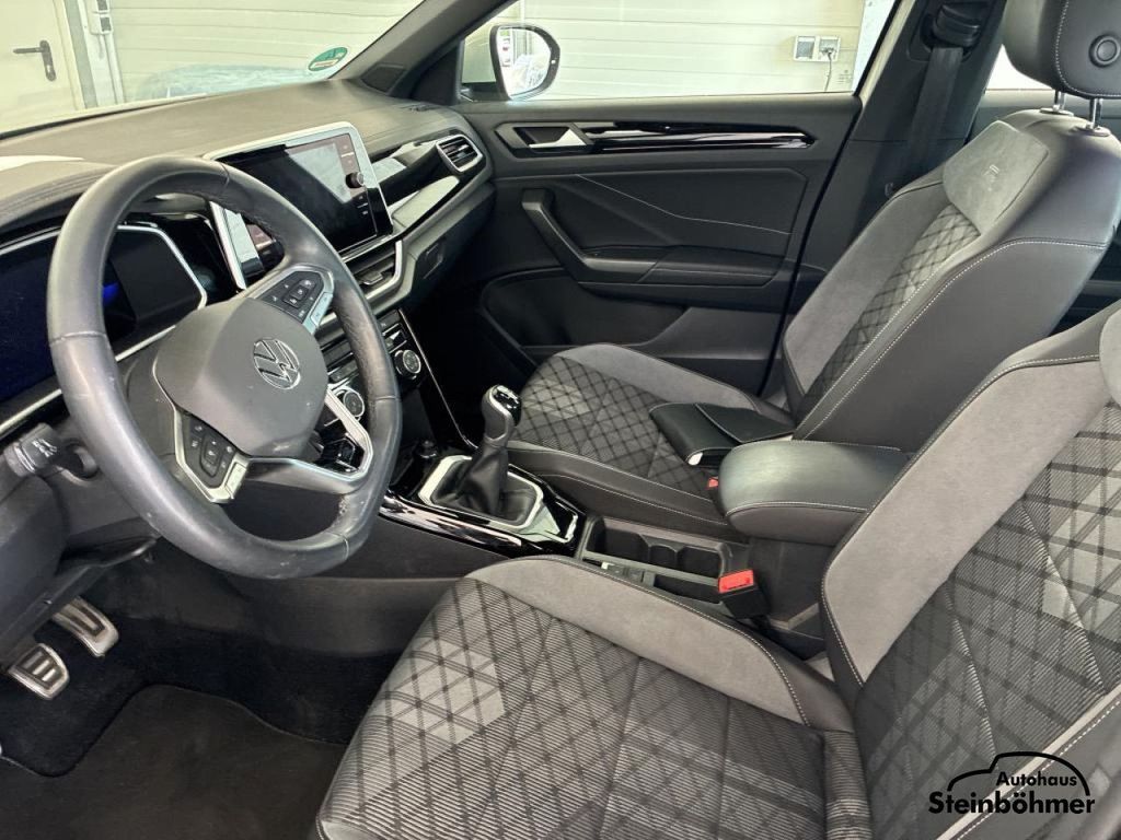 Volkswagen T-Roc 2024 г. Серый, пробег 52490 км