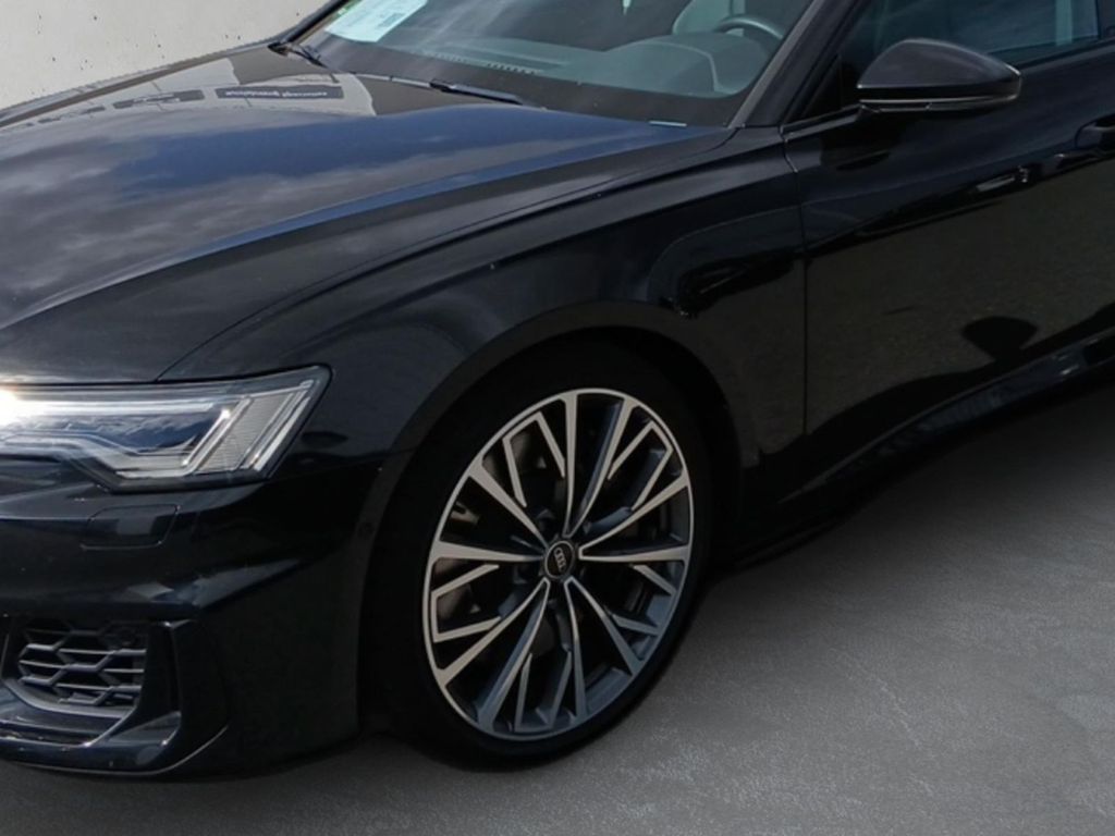 Audi S6 2023 г. Чёрный, пробег 51222 км