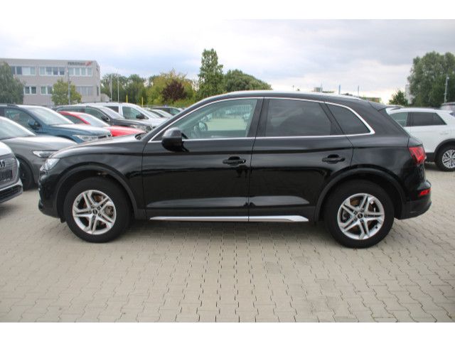 Audi Q5 2023 г. Чёрный, пробег 54350 км