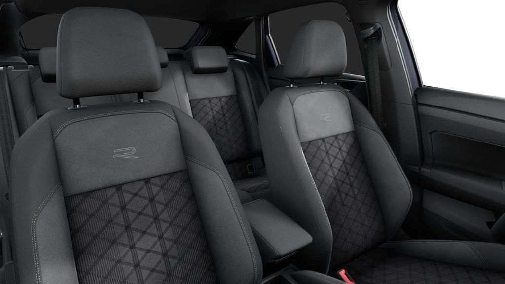 Volkswagen Taigo 2025 г. Серый, пробег 25019 км
