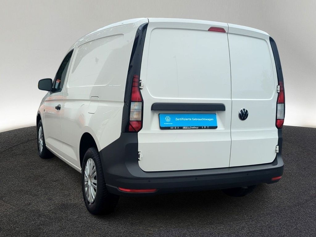 Volkswagen Caddy 2022 г. Белый, пробег 43822 км