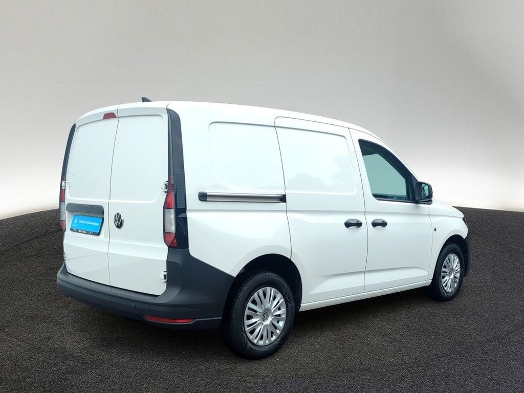 Volkswagen Caddy 2022 г. Белый, пробег 43822 км